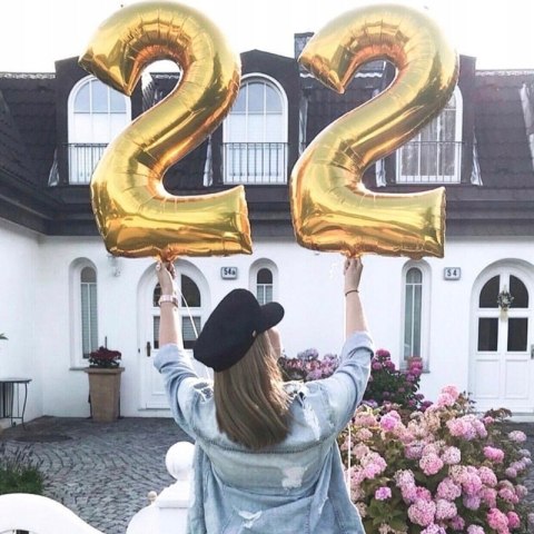 Balon urodzinowy na hel cyfra 7 srebrny duży Balon urodzinowy na hel cyfra 7 srebrny duży