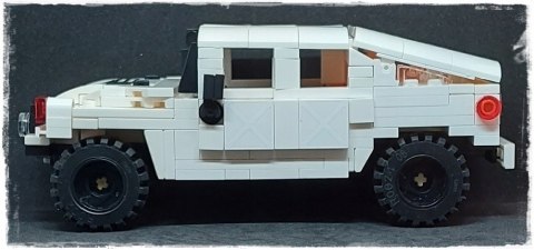 Samochód terenowy Humvee klocki Cada 328 elementów Samochód terenowy Humvee klocki Cada 328 elementów