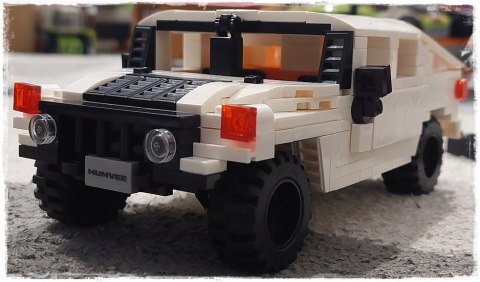 Samochód terenowy Humvee klocki Cada 328 elementów Samochód terenowy Humvee klocki Cada 328 elementów